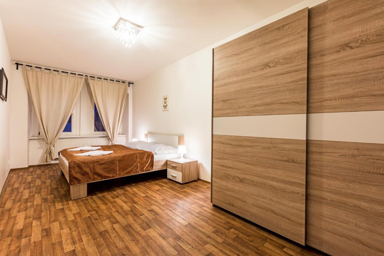 Teplice Apartments Dlouha Экстерьер фото