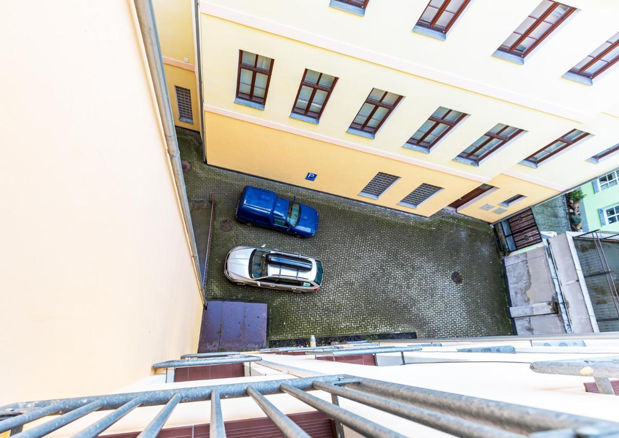 Teplice Apartments Dlouha Экстерьер фото